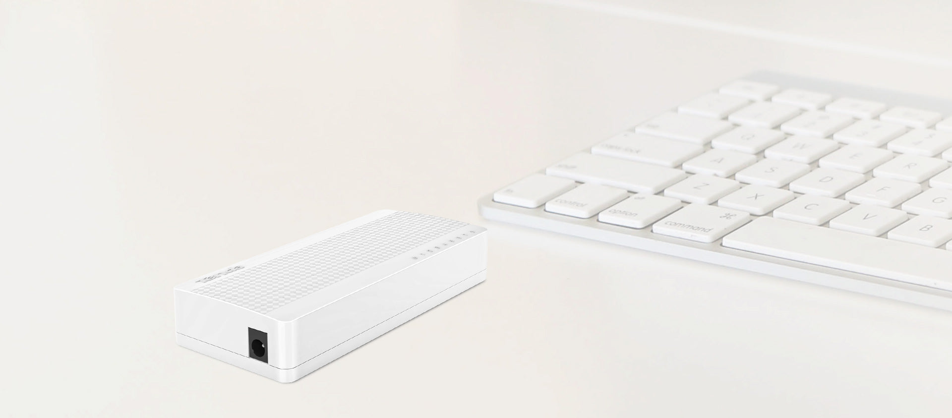 Tenda S108 8‑Port 10/100M Desktop Switch
